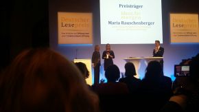 Preisübergabe Deutscher Lesepreis 2017 an Maria Rauschenberger. (c) Maria Rauschenberger