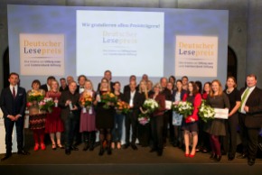 Gewinner des Deutschen Lesepreis 2017 in den vier Kategorien (c) Stiftung Lesen / BILDSCHÖN